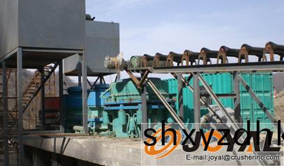 HCC液壓(ya)圓錐(zhui)破(po)碎機